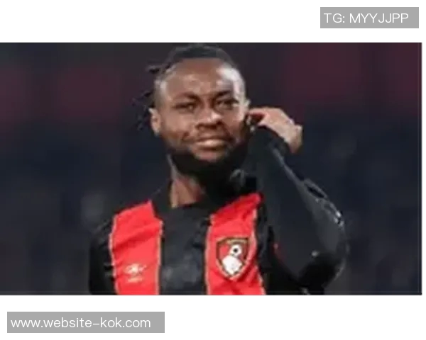 曼城与樱桃就塞梅尼奥解约金展开谈判今日与其经纪人达成合同协议 曼城与樱桃就塞梅尼奥解约金展开谈判今日与其经纪人达成合同协议