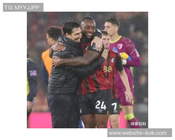 伊劳拉续约伯恩茅斯成疑水晶宫热刺等多队争抢他